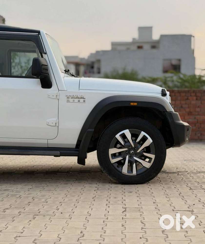 Mahindra Thar Roxx Ax7 L Diesel Mt 2wd, 2025, Diesel