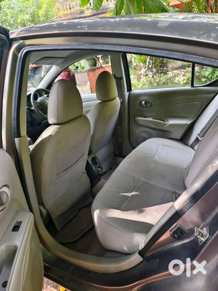 Nissan Sunny Petrol 2012
