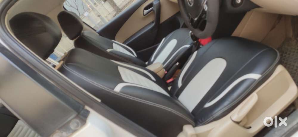 Volkswagen Ameo 1.5 Tdi Highline At 16 Alloy, 2018, Diesel