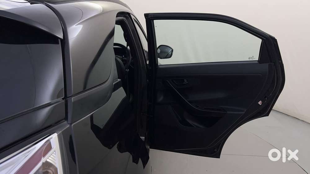 Tata Nexon 1.2 Revotron Xz Plus (l) Dark Edition, 2021, Petrol
