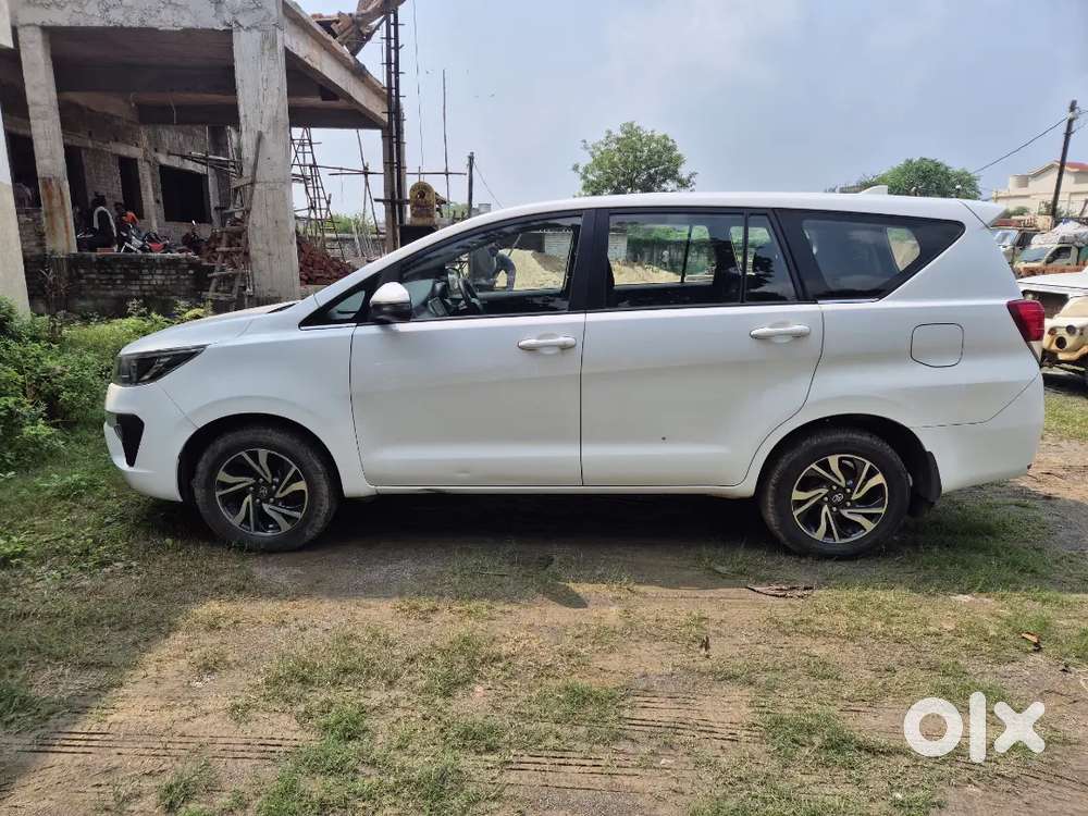Toyota Innova Crysta 2022 Manual