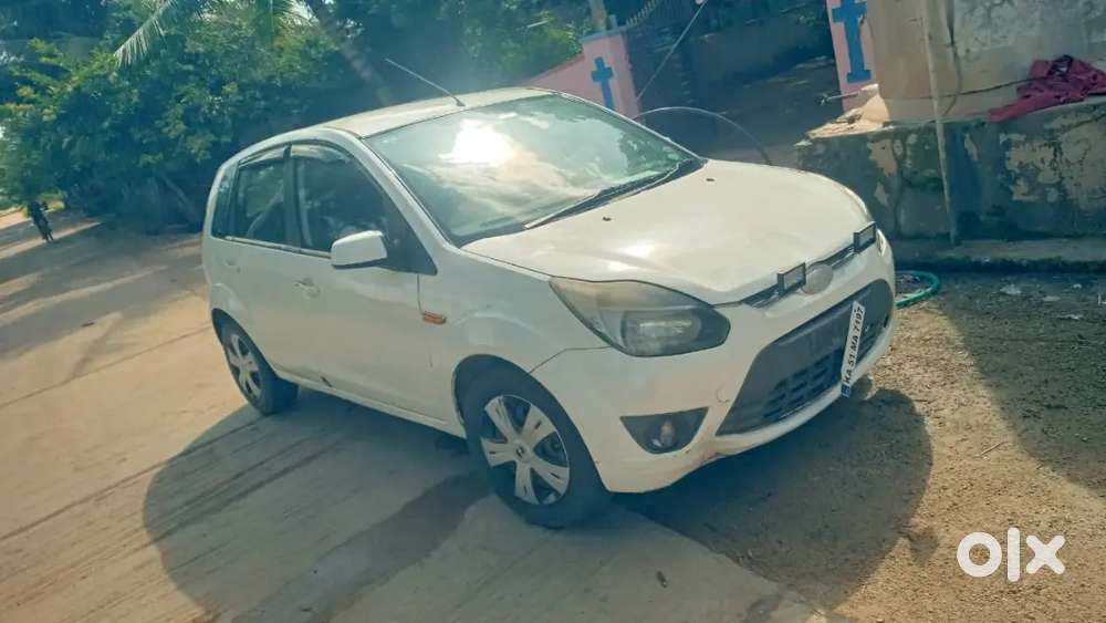 Ford Escort Diesel 2010 Drive