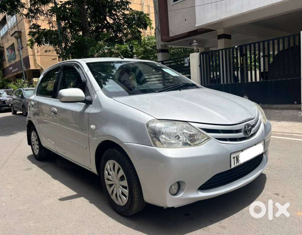 Toyota Etios Liva G, 2012, Petrol