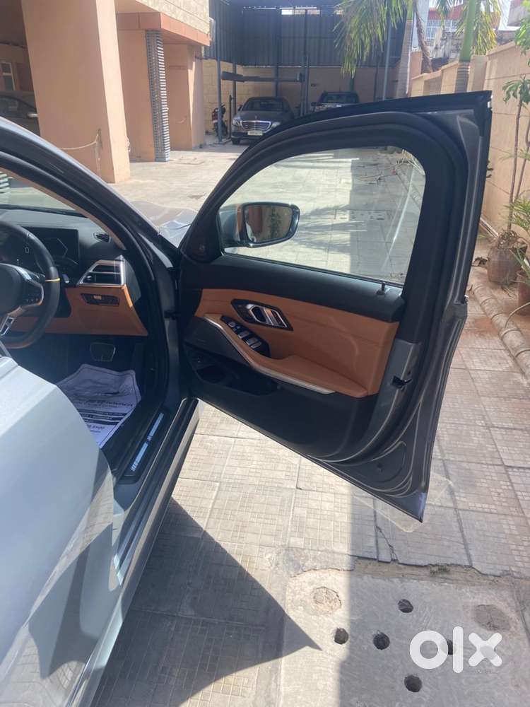2024 Bmw 3 Series Car