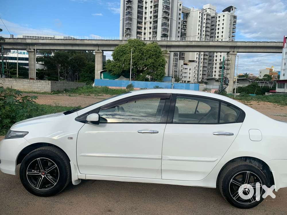Honda City Petrol Manual 2011