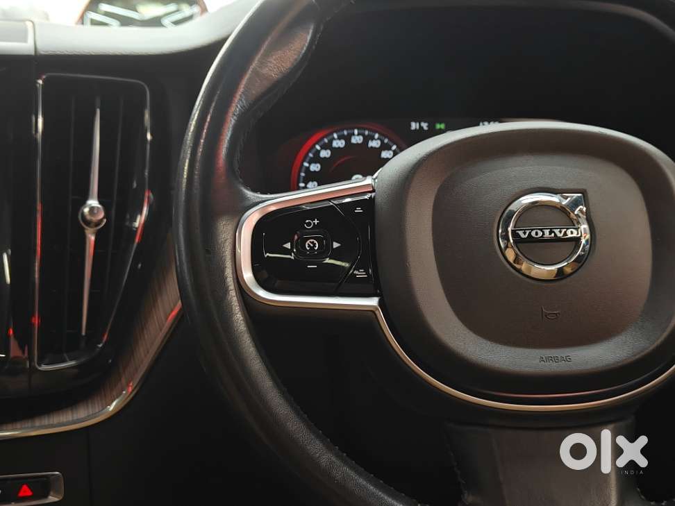 Volvo Xc60 D5 Inscription, 2021, Diesel