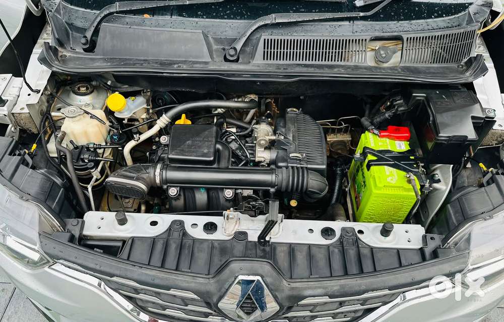 Renault Triber Rxz, 2019, Petrol
