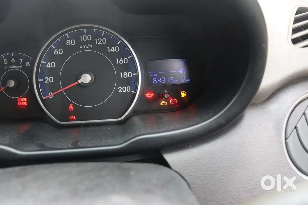 Hyundai I10 Sportz 2011 (paper Valid Till 2031)