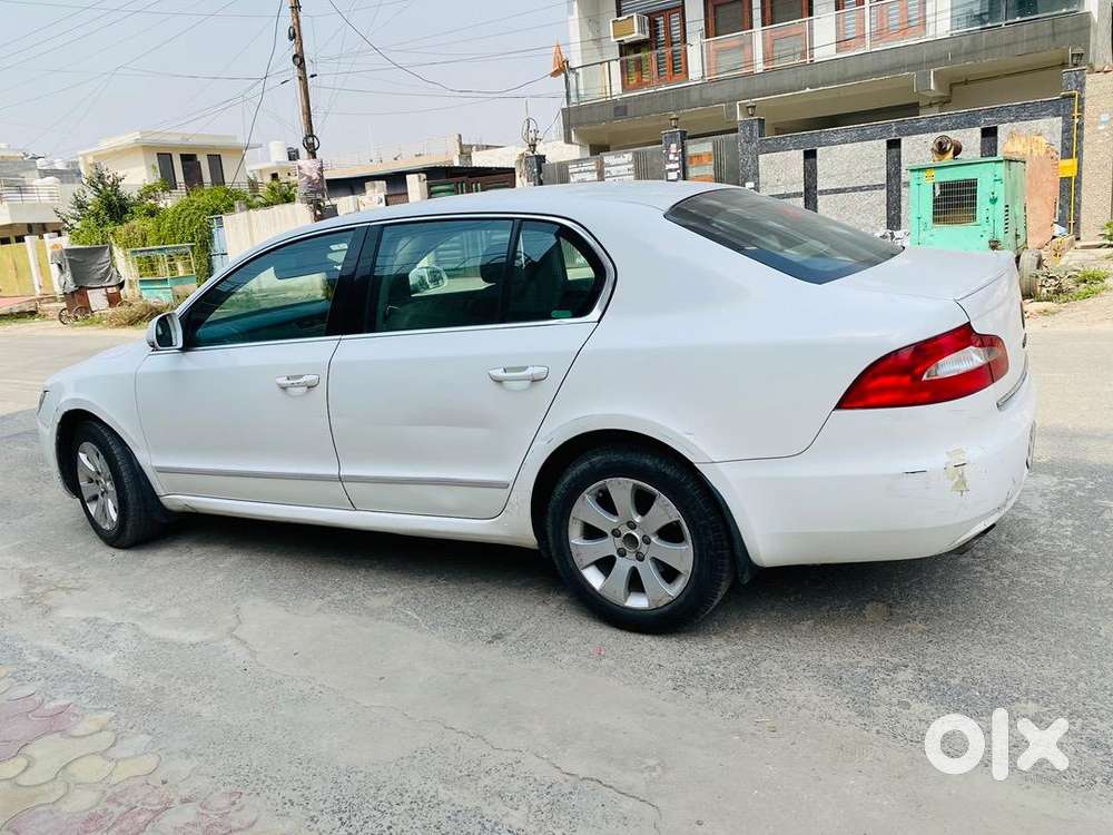 Skoda Superb 2012 Petrol Good Condition