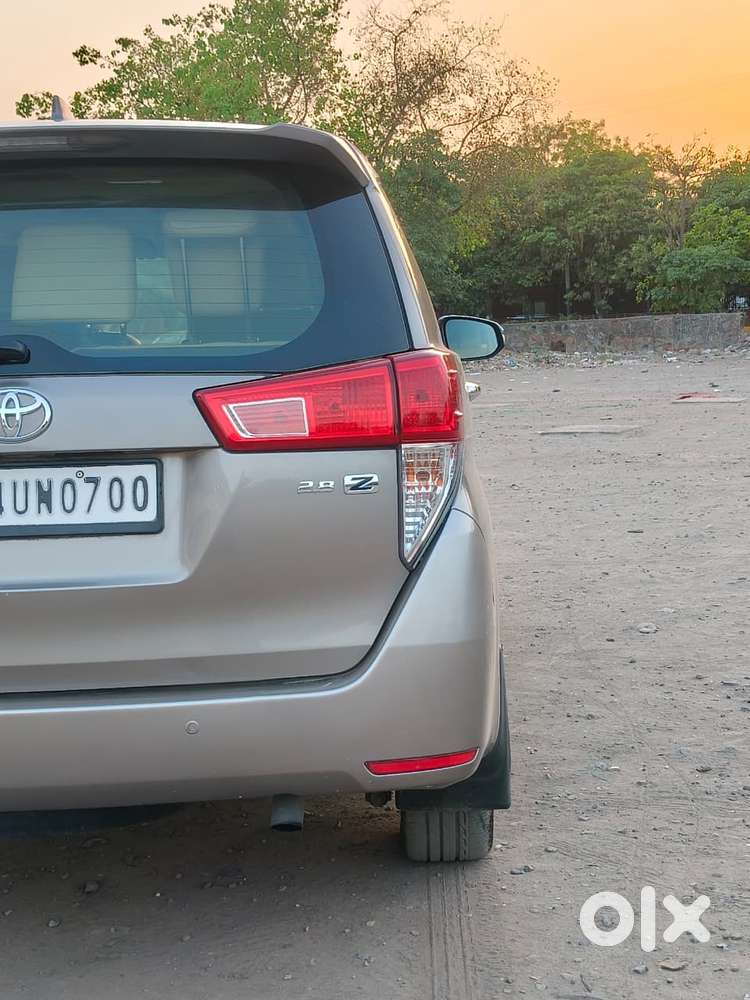 Toyota Innova Crysta 2.8 Zx At 7 Seater, 2019, Diesel