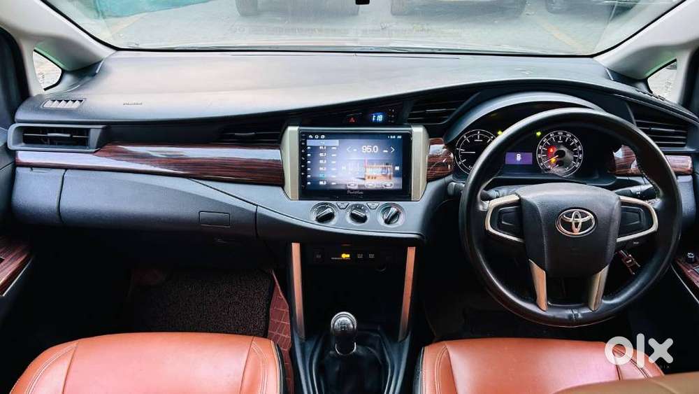Toyota Innova Crysta 2.4 G Mt, 2018, Diesel