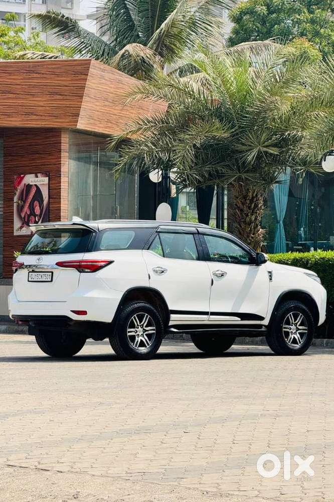 Toyota Fortuner 4x2 At 2.8 Diesel, 2022, Diesel