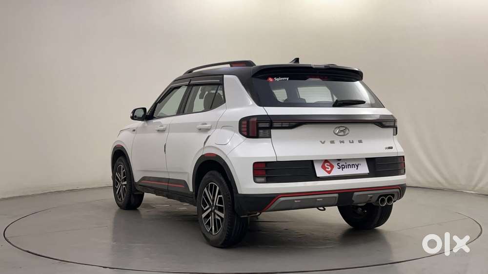 Hyundai Venue N Line N8 Dct Dual Tone, 2023, Petrol