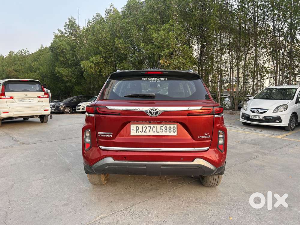 Toyota Urban Cruiser Hyryder 1.5 V Hybrid, 2022, Cng & Hybrids