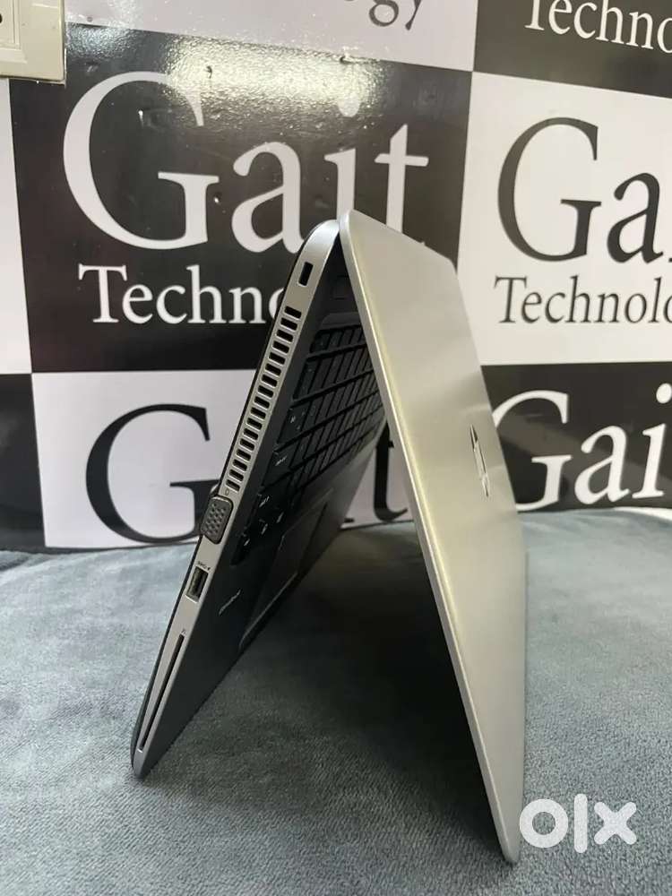 Hp laptop 
840 g3 
I5 6th gen 
8gb Ram 256 ssd 
Usb port 
Vga port
Lan