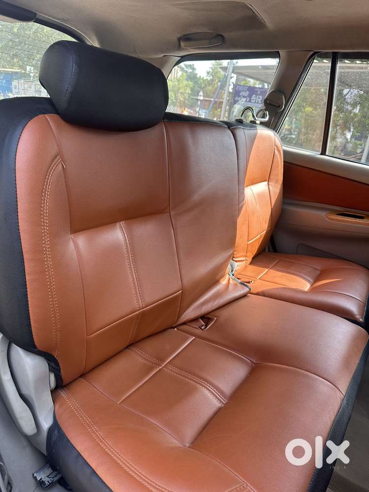 Toyota Innova 2.5 V 7 Str, 2010, Diesel