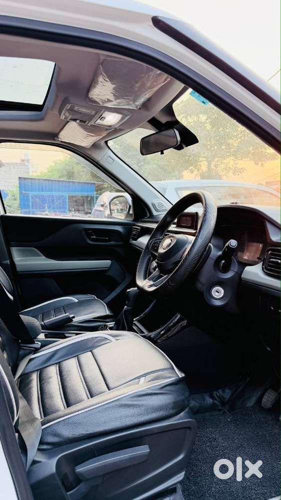 Tata Punch Accomplished Mt Sunroof, 2025