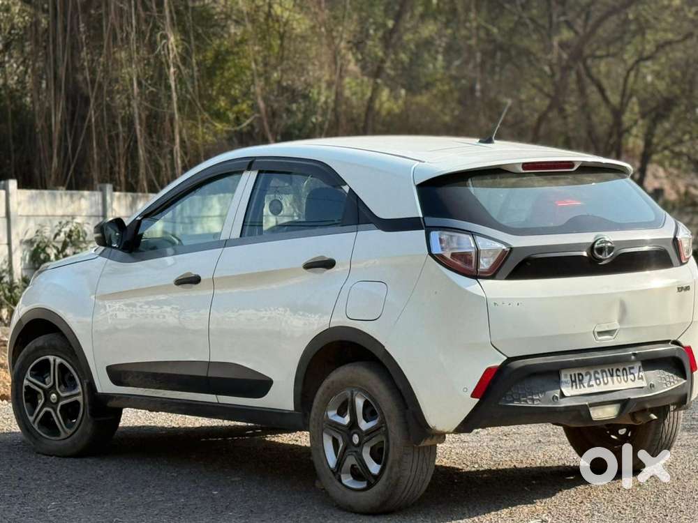 Tata Nexon 1.2 Revotron Xma Amt, 2019, Diesel
