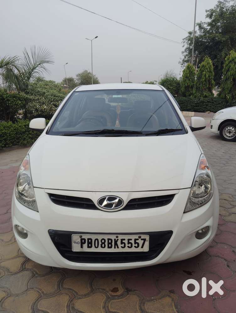 Hyundai I20 2009-2011 Asta, 2009, Petrol