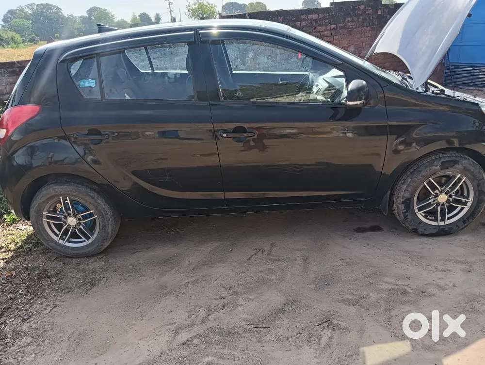 Hyundai I20 2010 Petrol 75000 Km Driven