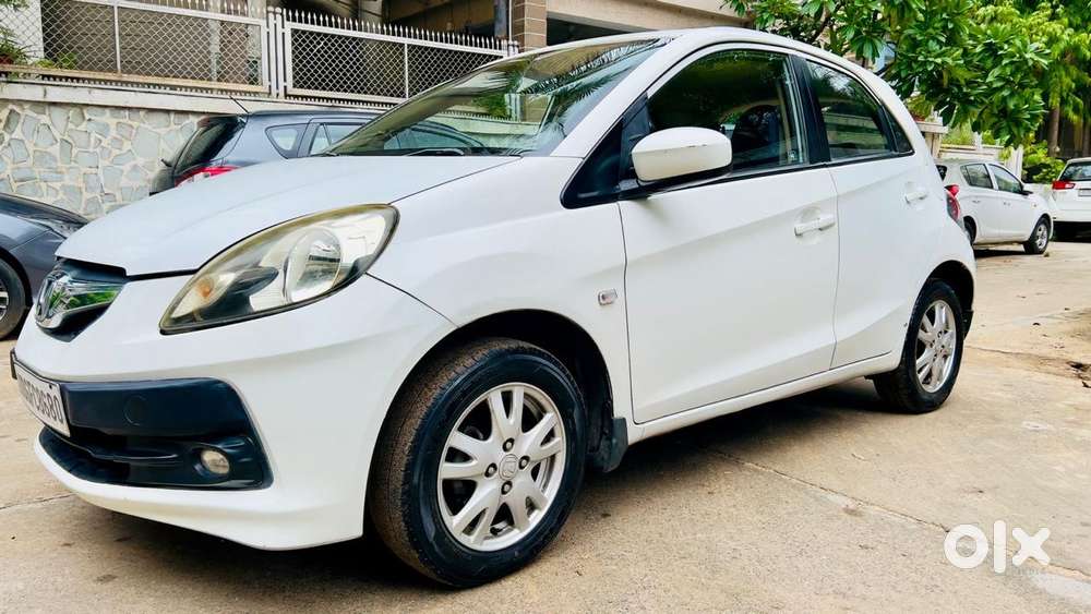 Honda Brio V Mt, 2012, Cng & Hybrids