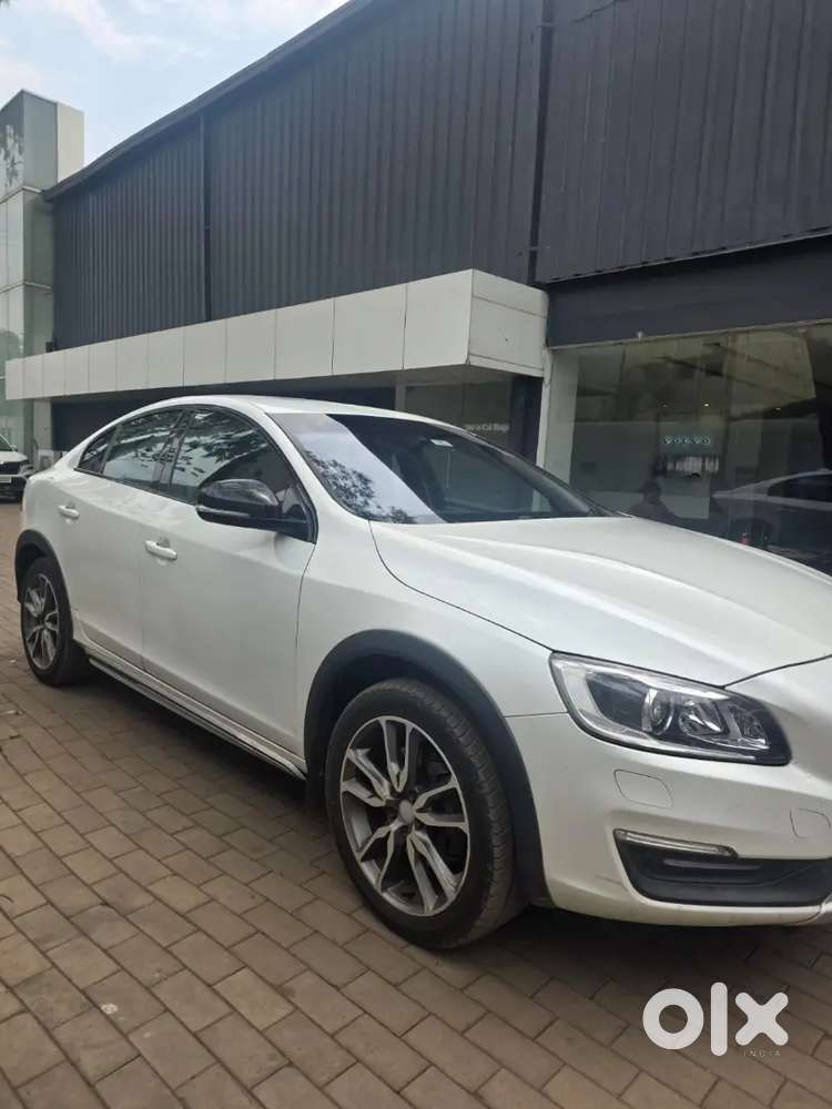 Volvo S60 2018 Diesel Well Maintained