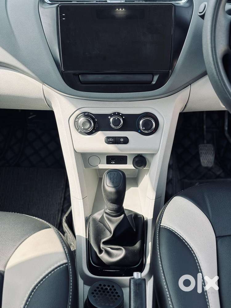 Tata Tiago 1.05 Revotorq Xm, 2025, Petrol