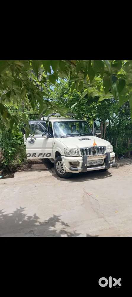 Mahindra Scorpio Classic 2011 Diesel मैनुआल