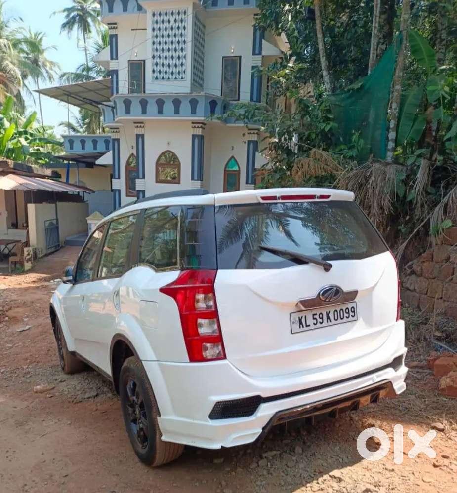 Mahindra Xuv500 2014 Diesel 98000 Km Driven