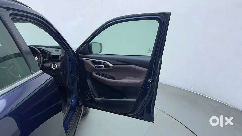 Maruti Suzuki Grand Vitara 1.5 Alpha Smart Hybrid, 2023, Petrol