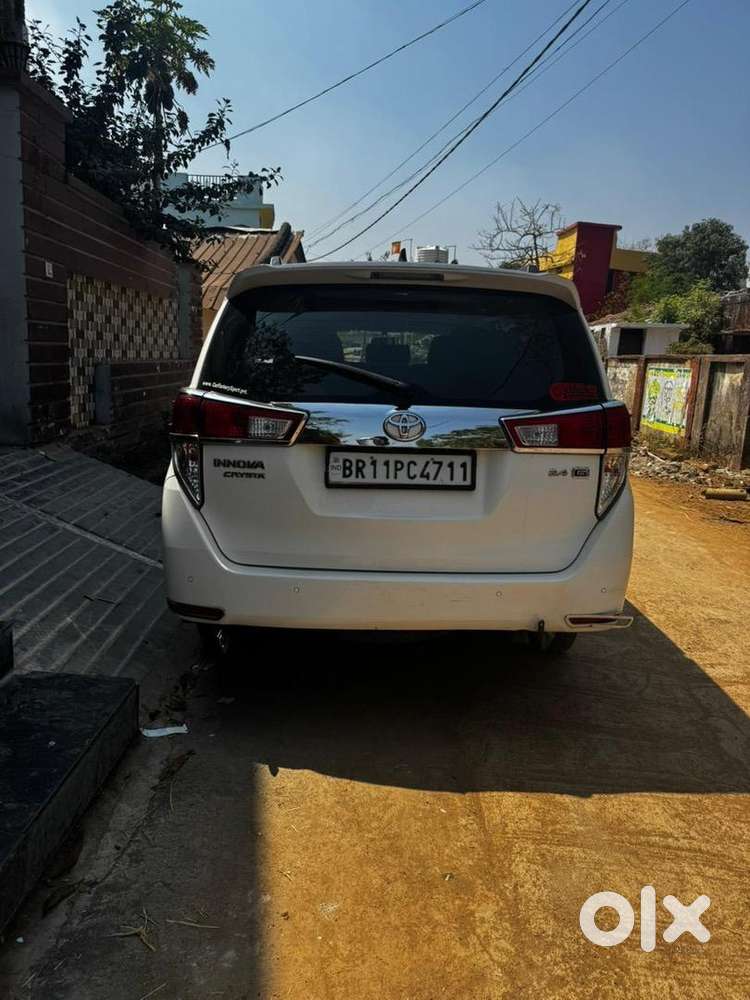 Toyota Innova Crysta 2020 Diesel Well Maintained