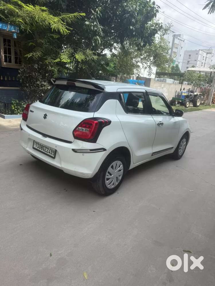 Maruti Suzuki Swift Vxi, 2020, Petrol