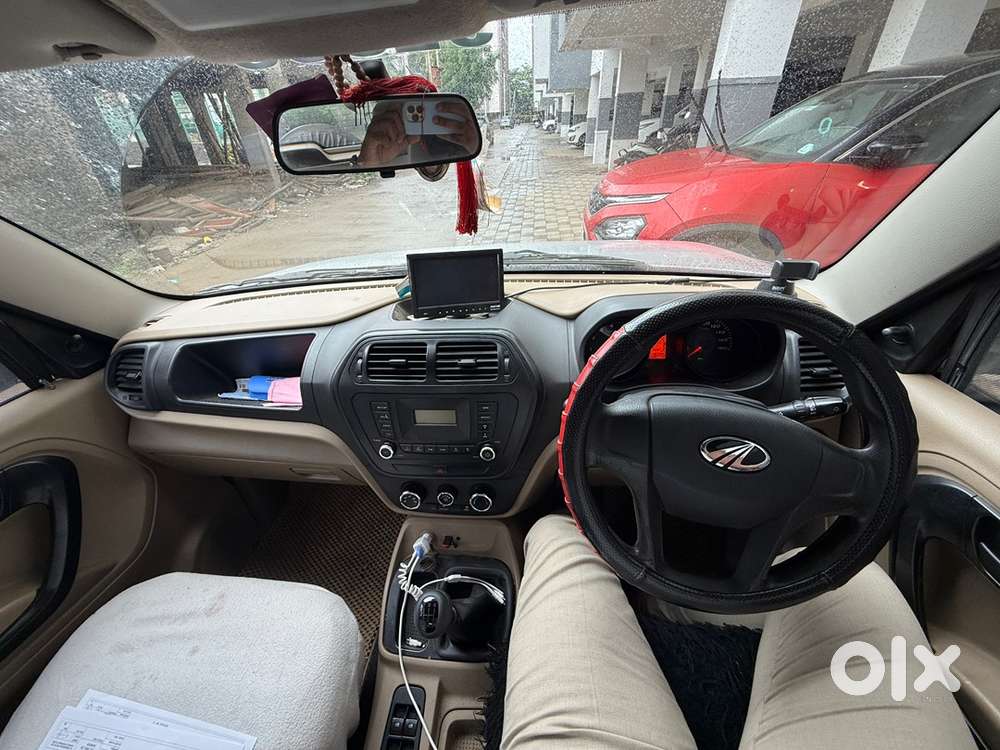 Mahindra Tuv 300 2016 Car