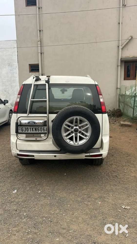 Best Condition Car Ford Endeavour