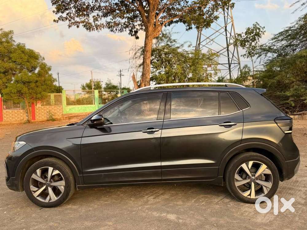Volkswagen Taigun 1.0 Tsi Topline At, 2022, Petrol