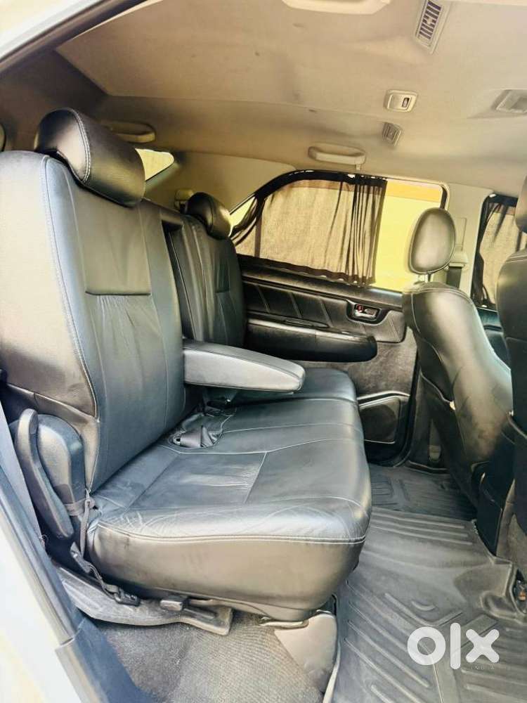 Toyota Fortuner 4x4 Mt, 2015, Diesel