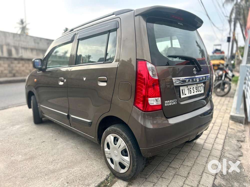Maruti Suzuki Wagon R Vxi Amt Opt, 2017, Petrol