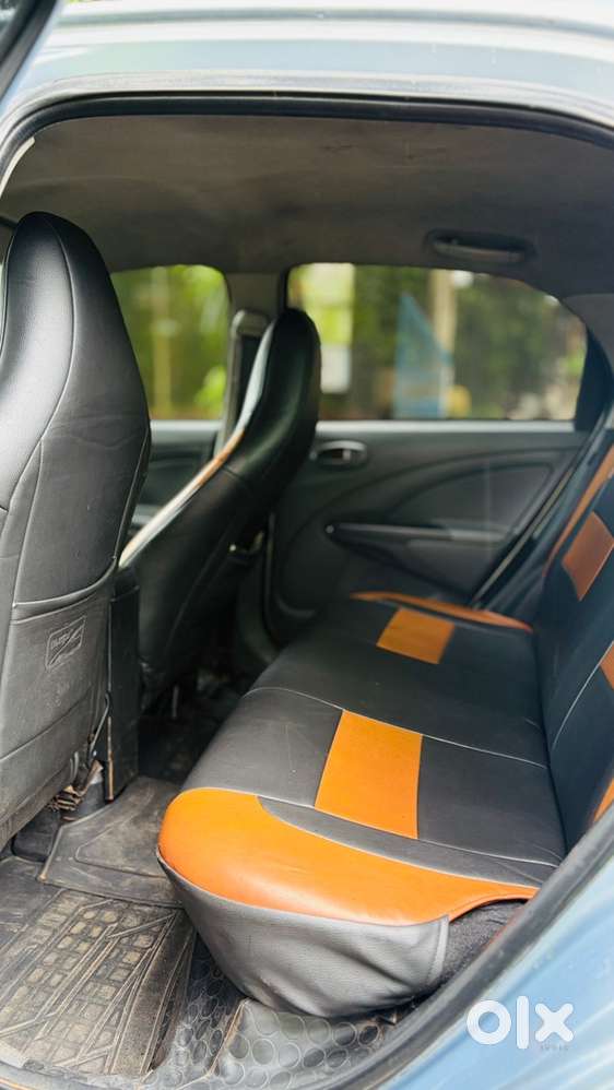 Toyota Etios Liva 2012