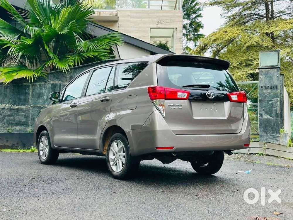 Toyota Innova Crysta 2.4 Gx Limited Edition 7 Str, 2024, Diesel
