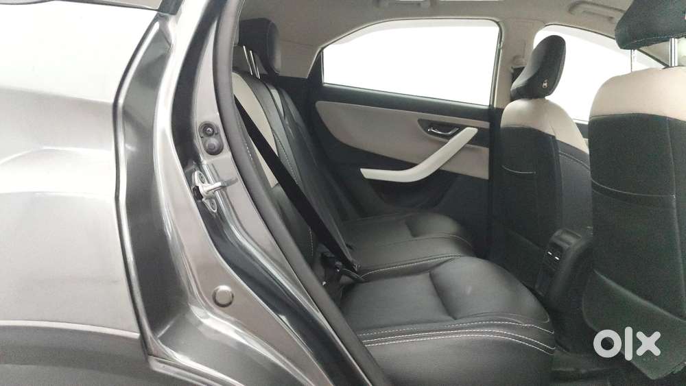 Tata Nexon Creative 1.2 Revotron Petrol 6 Mt, 2024, Petrol