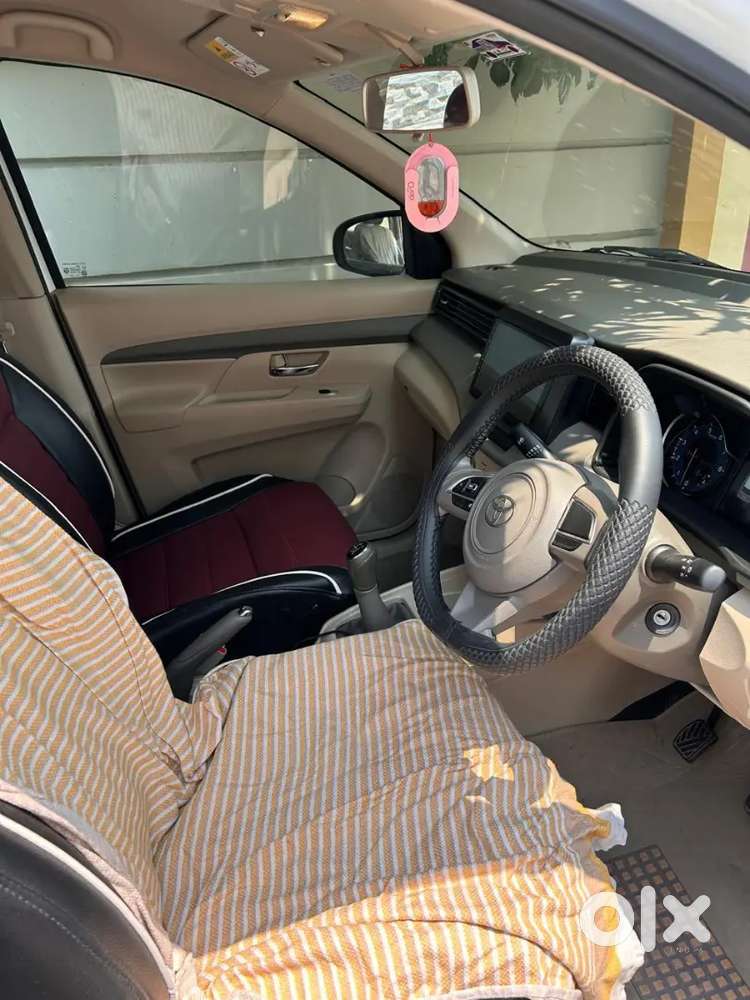Toyota Rumion Petrol 2025