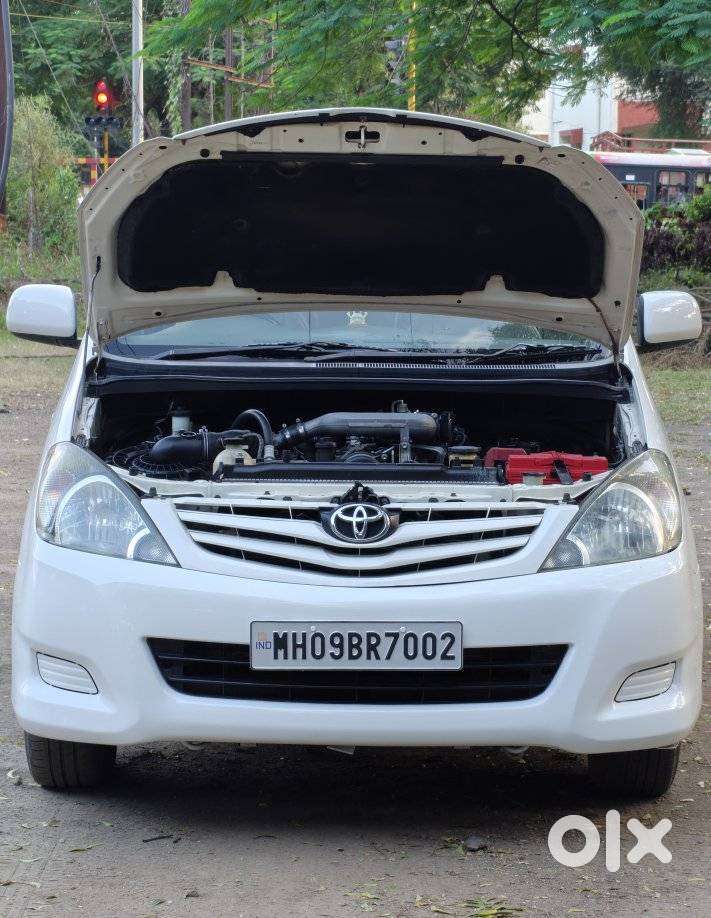 Toyota Innova 2.5 Gx 7 Str Bs-iii, 2010, Diesel