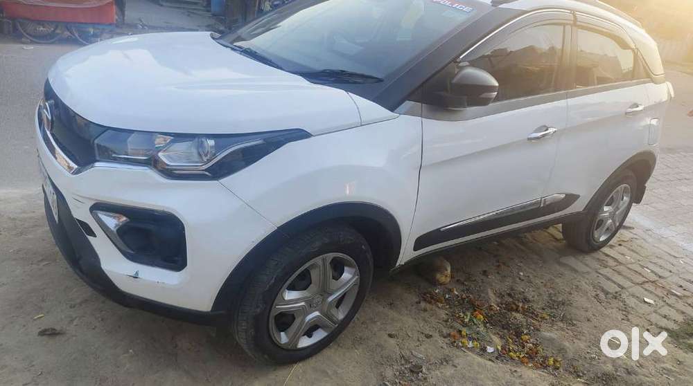 Tata Nexon 1.5 Revotorq Xm (s), 2020, Diesel