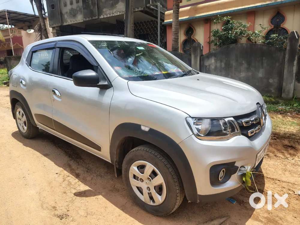 Army Person Vehicle Well Maintained 2018 End