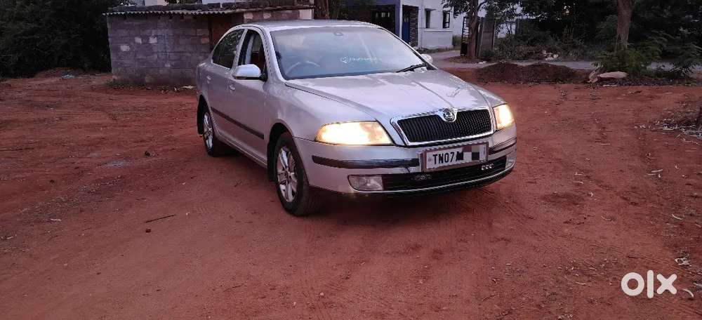 Skoda Laura 1.9 Ambiente 2008