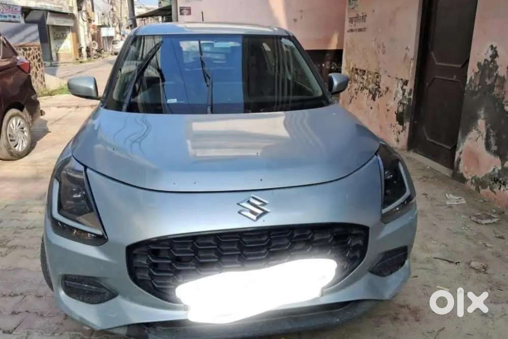 Maruti Suzuki Swift 2024 Petrol 42000 Km Driven