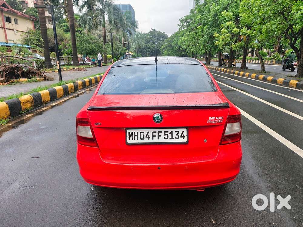 Skoda Rapid Elegance 2012
