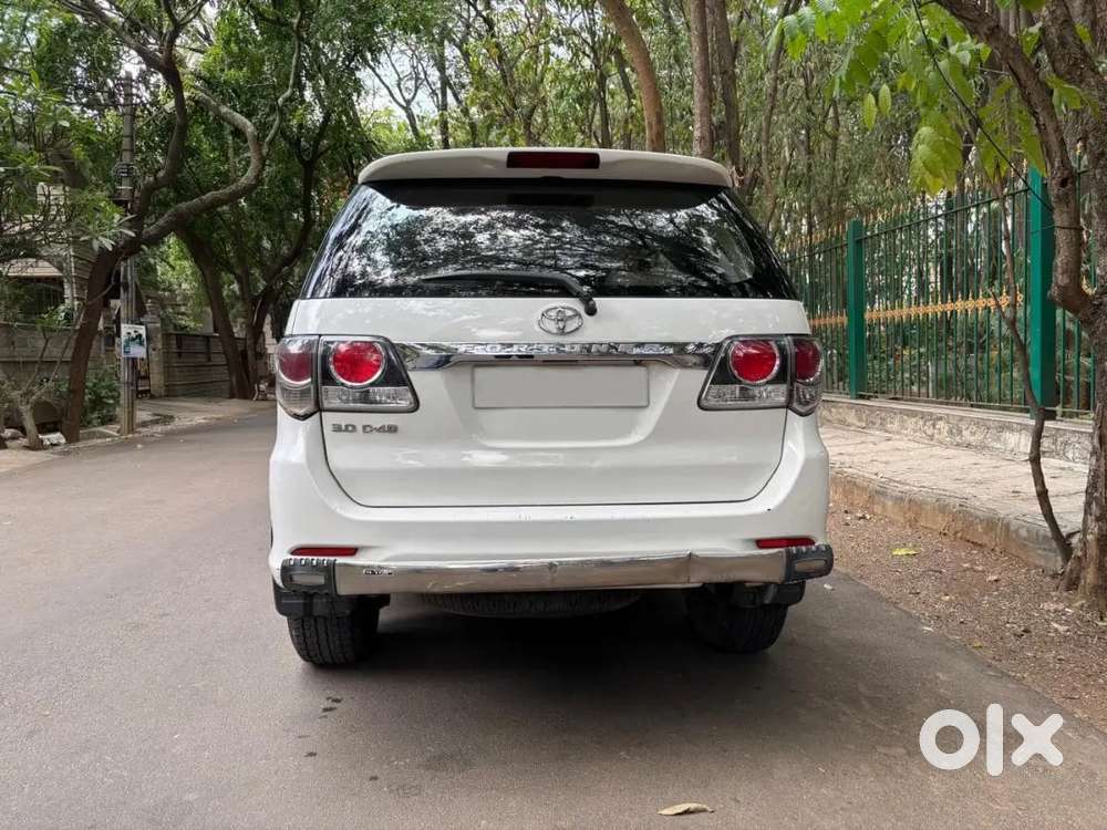 Toyota Fortuner 2015 Diesel Well Maintained