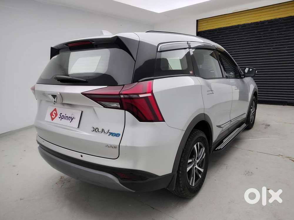Mahindra Xuv700 2.0 Ax 5 Petrol At Str, 2022, Petrol
