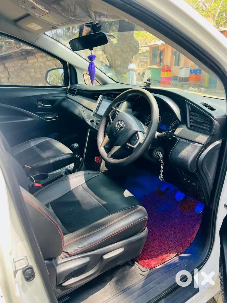 Toyota Innova Crysta 2023 Diesel 150000 Km Driven